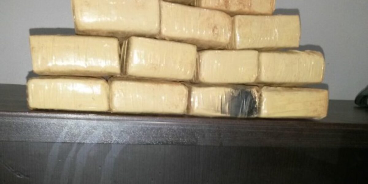 Menor é apreendida na rodoviária prestes a embarcar com maconha