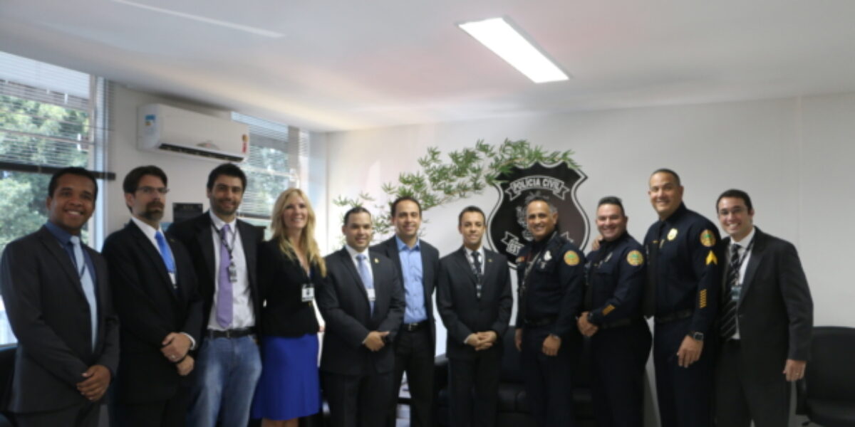 Superintendência de Identificação Humana realiza reunião e entrega de equipamentos novos em Itumbiara/GO