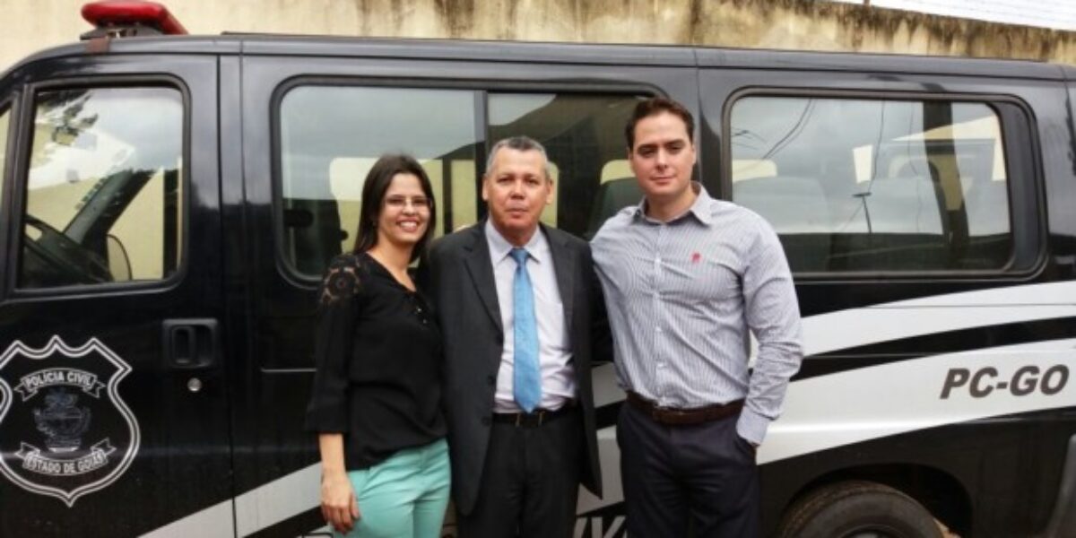 Depai recebe nova viatura para o transporte de menores infratores