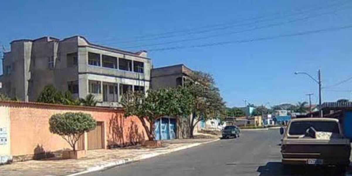 Guapó: 3 presos em operação de combate à prostituição infantil