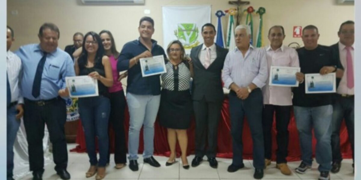 Policiais de Aragarças são homenageados por Câmara de Vereadores