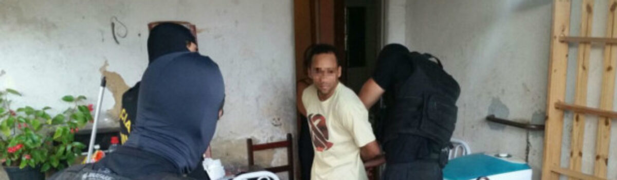 Polícia cumpre mandados contra quadrilha especializada em roubo de veículos