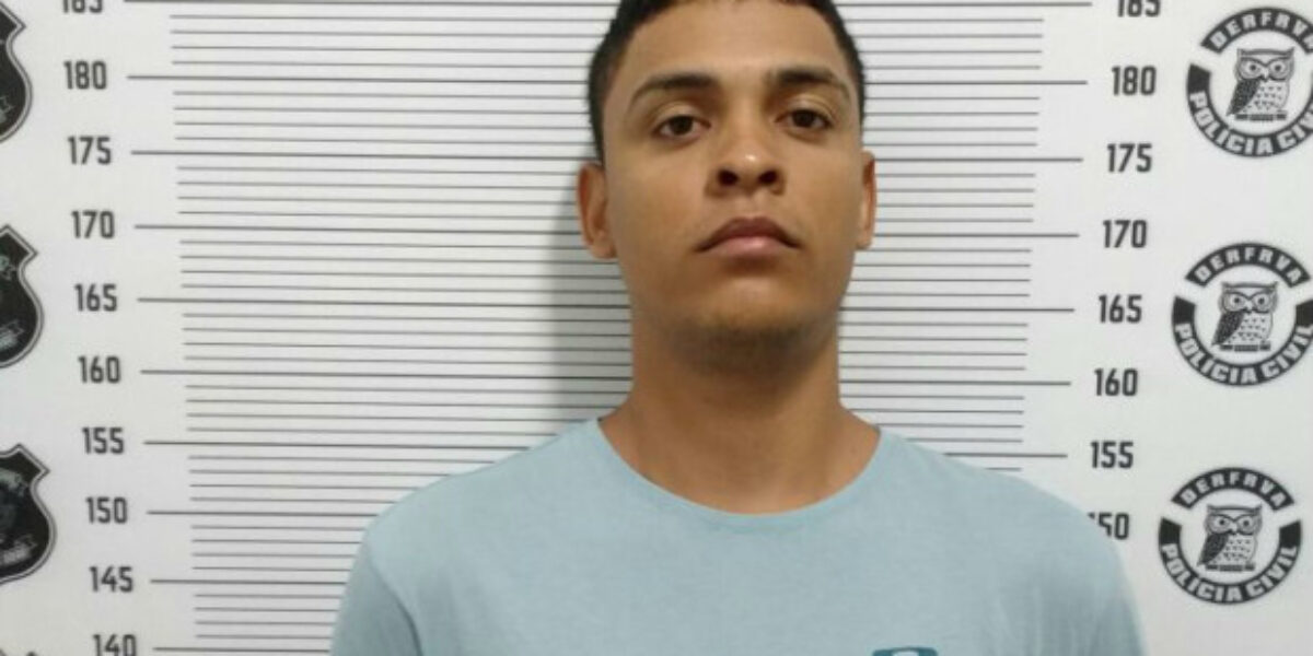 Suspeitos de roubarem veículo são presos em ação da DERFRVA
