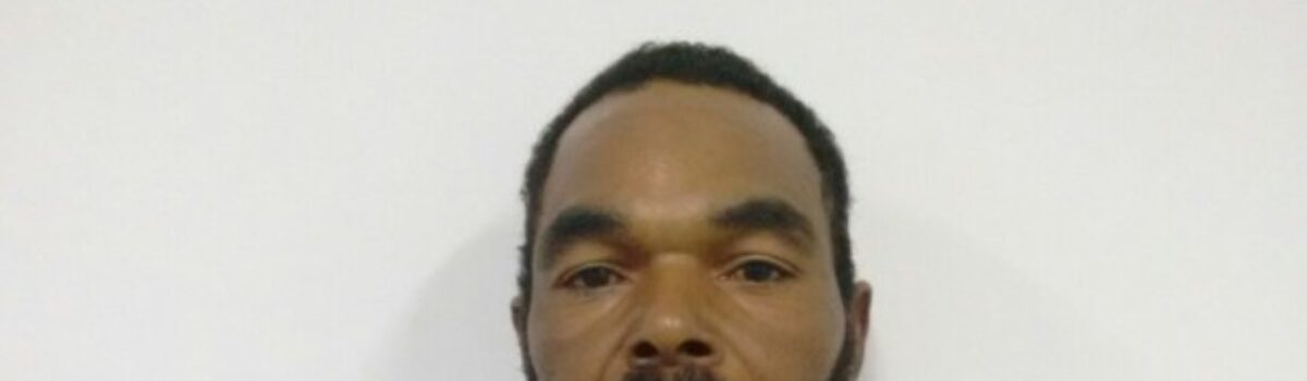 Ligação ao ‘Disque-Denúncia 197’ leva à prisão de foragido em Barro Alto