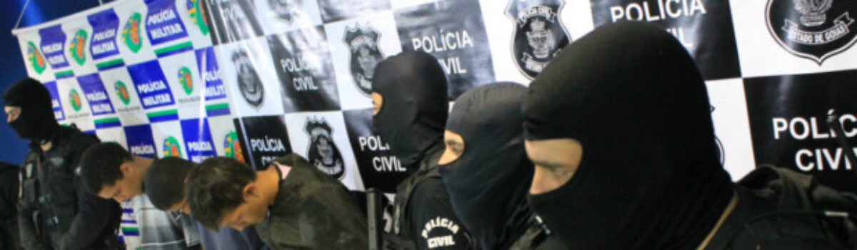 GAB/Deic e Bope apresentam três de quatro membros de quadrilha especializada em roubos de malotes de loterias