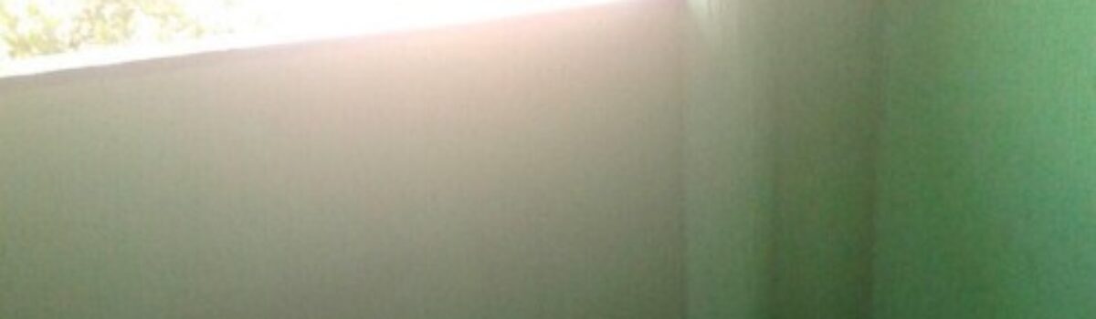 Policiais de Britânia localizam roupas furtadas e prendem mulher por receptação