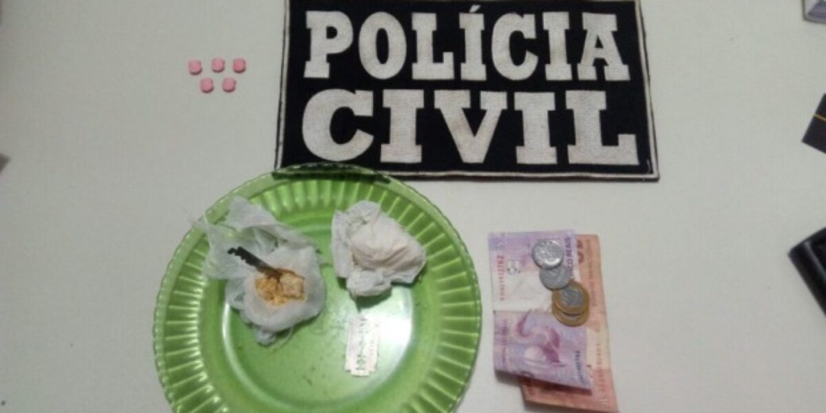 Jaraguá: Cadeirante é presa em flagrante por tráfico de drogas