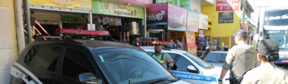 Operação Hypocrites apreende mercadorias sem nota fiscal na Rua 44