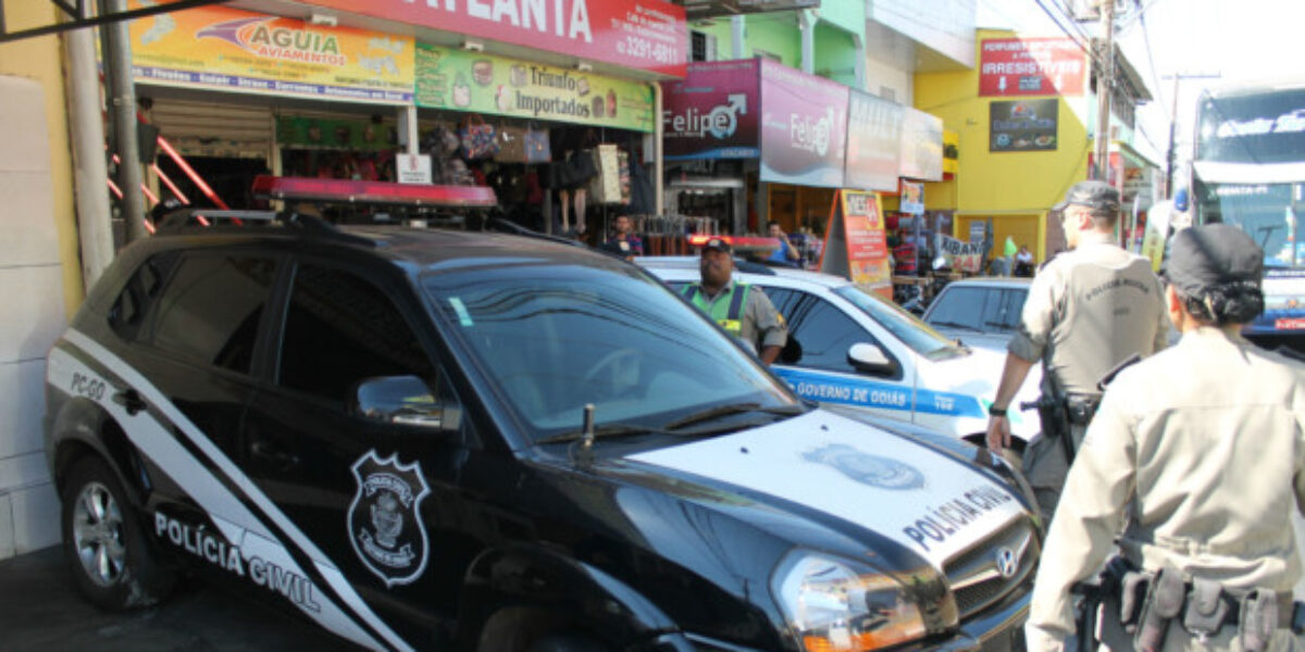 Operação Hypocrites apreende mercadorias sem nota fiscal na Rua 44