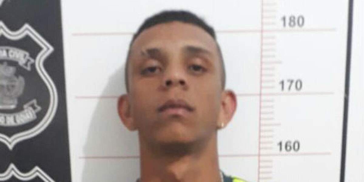 Traficante é autuado por comércio de drogas e corrupção de menores em Alexânia