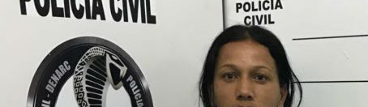 Suspeita de tráfico de drogas é presa após denúncia anônima originada em Goianira