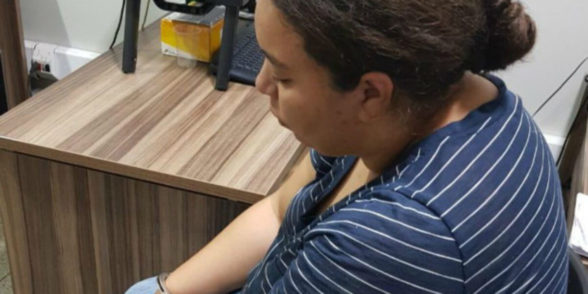 Presa suspeita de se passar por homem, conquistar mulheres e aplicar golpes