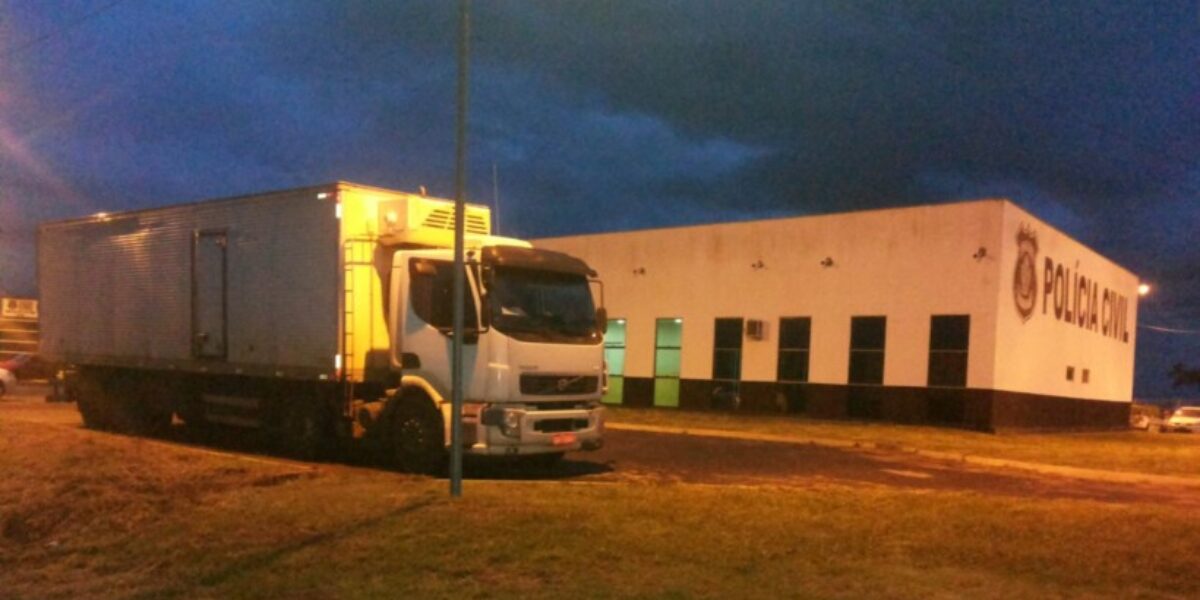 Gepatri/Genarc de Anápolis recuperam caminhão e carga roubados