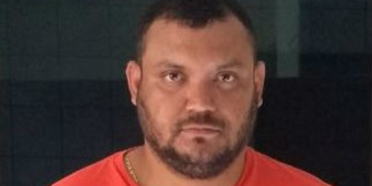 Polícia Civil de Pires do Rio cumpre mandado contra acusado por tráfico de drogas