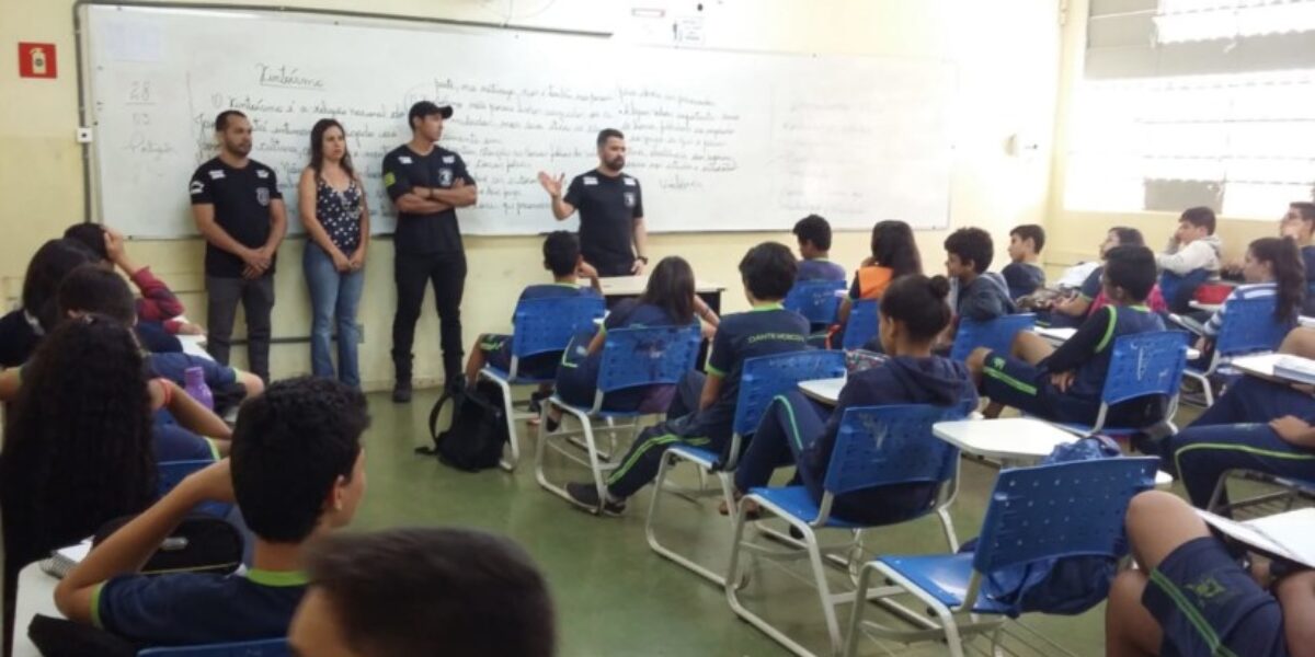 Polícia Civil de Jataí realiza ação educativa em escola