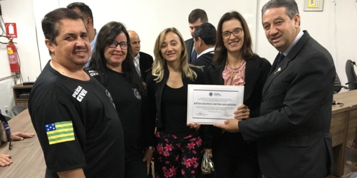 Equipe da DPCA de Anápolis recebe moção de aplauso da Câmara Municipal