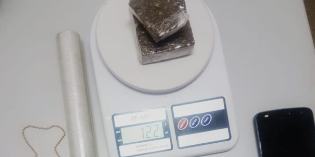 Menor é apreendido em Cristalina com munições e porções de droga