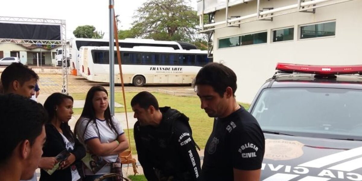 Polícia Civil participa de evento em faculdade de Catalão
