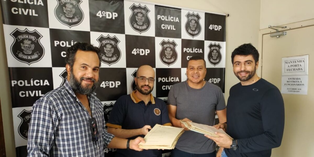 Policiais da 4ª DDP encontram em arquivo ocorrência do desaparecimento de Roberta Jamilly