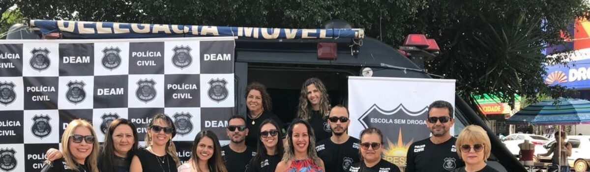 Polícia Civil de Anápolis leva atendimento a praça da cidade