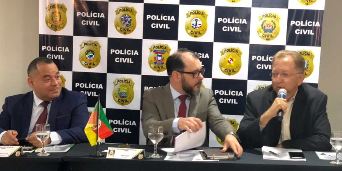 Deputado João Campos debate Projeto da Lei Geral da Polícia Civil no segundo dia da 52ª Reunião do CONCPC