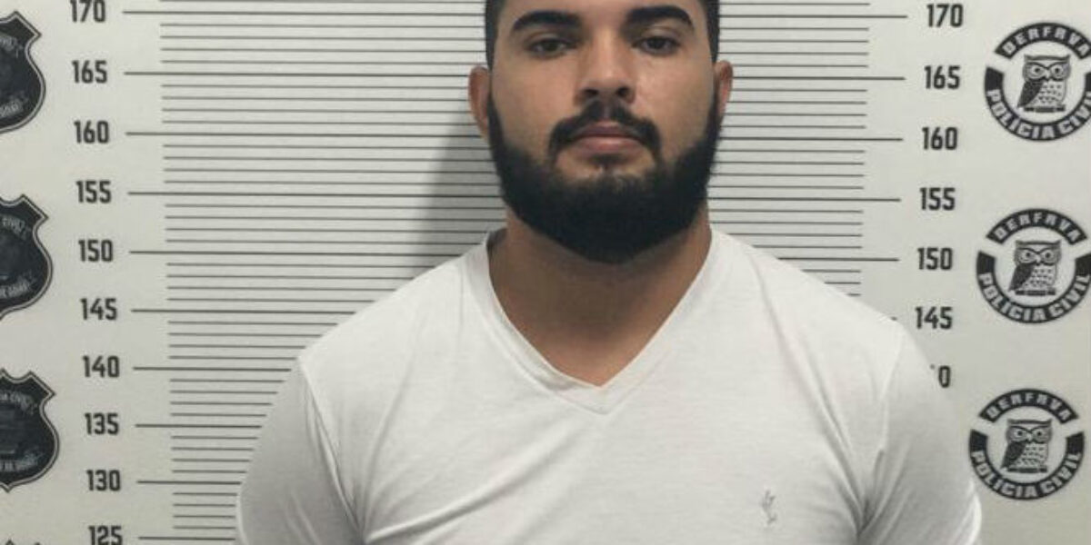 DERFRVA prende homem com carro clonado