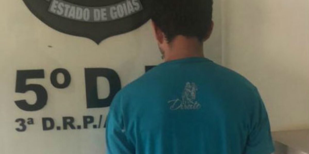 Preso suspeito de furtar peças de veículos apreendidos