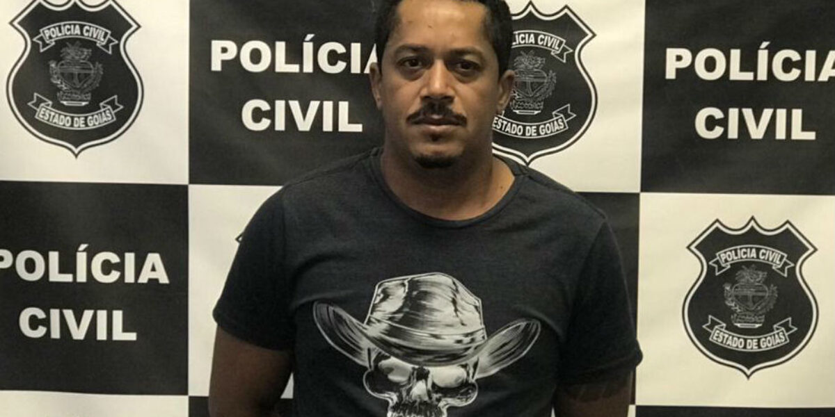 Policiais prendem no DF suspeito de matar mulher com facadas nas costas