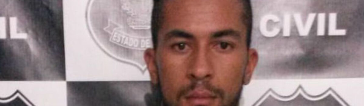 Policiais civis interceptam agressor de mulher durante viagem de ônibus