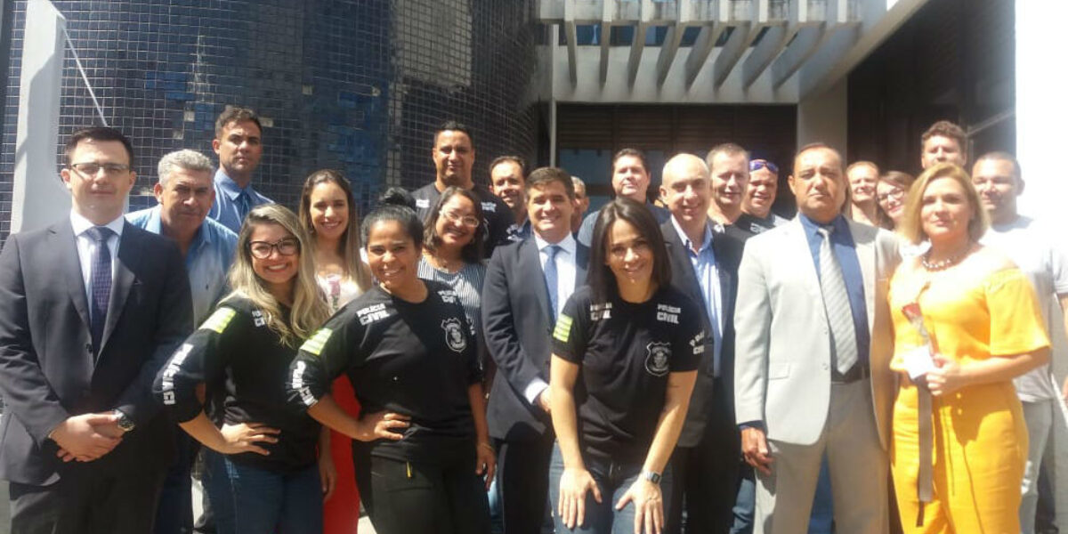 Delegado Geral faz terceira visita a delegacias