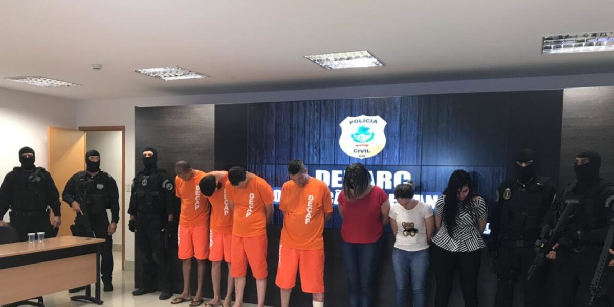 Denarc desarticula organização que adulterava CNHs e placas de veículos para transporte de drogas