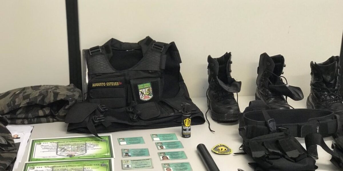Operação Fake Police apreende material de grupo que se passava por polícia ambiental