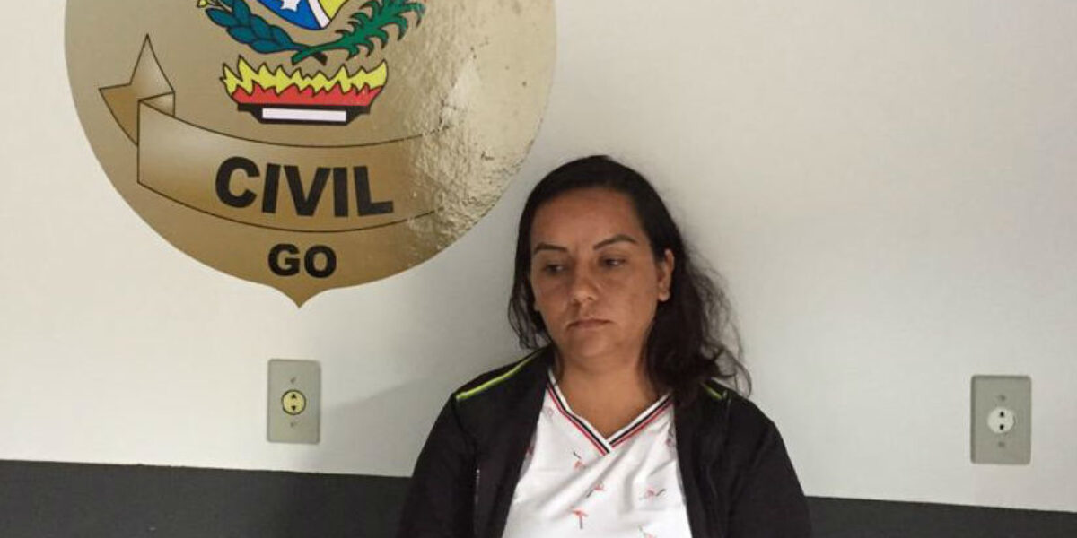 Mulher investigada por homicídio é presa em Uruaçu