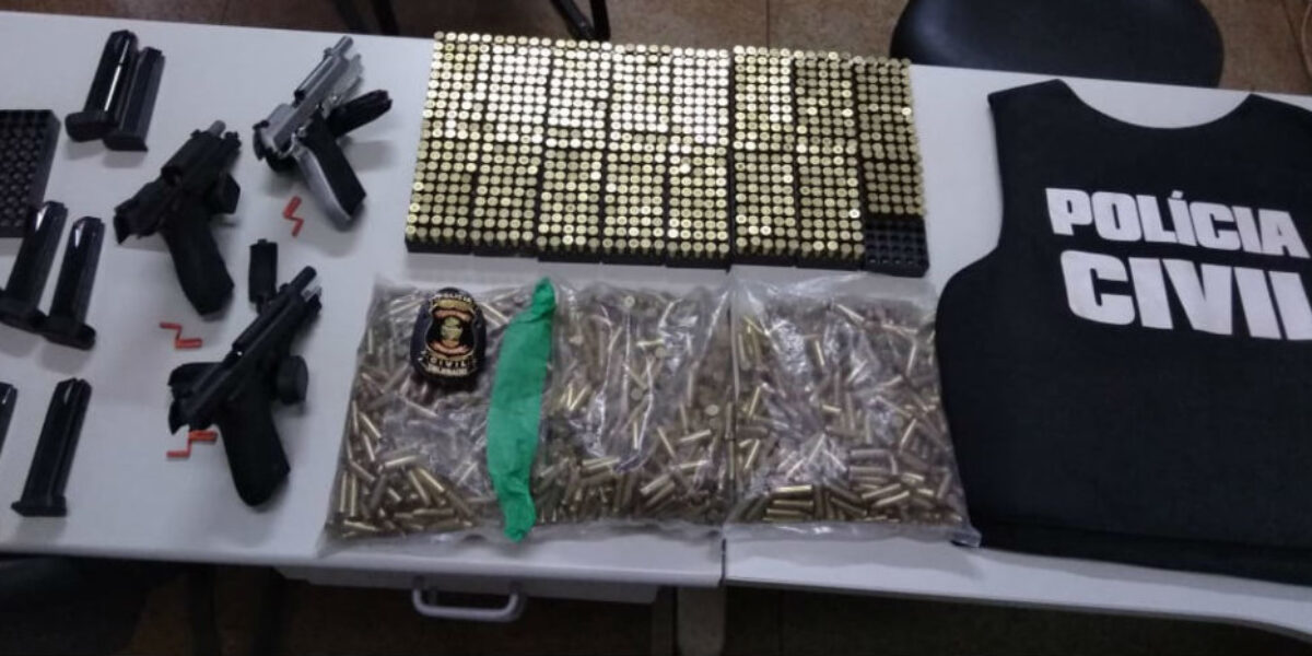 Preso em Águas Lindas suspeito de porte de armas e munições furtadas em empresa do DF