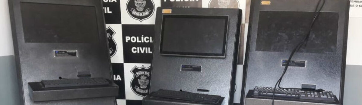 Polícia Civil apreende máquinas caça-níqueis durante operação em bares