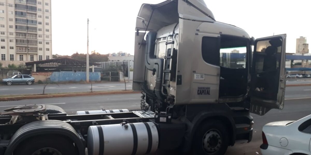 Caminhão roubado é recuperado pelo Gepatri de Anápolis