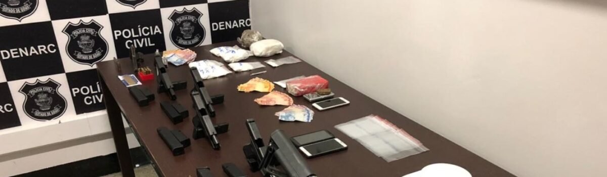 Operação da Denarc flagra casal com drogas e armas que seriam levadas para o RJ