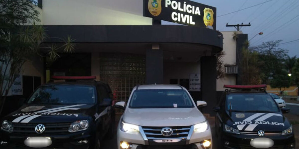 Caminhonete clonada é recuperada em Itumbiara; receptador foi preso