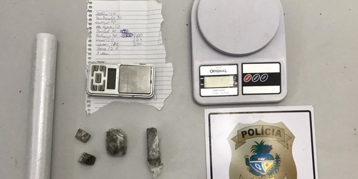 Menor é apreendido em Caldas Novas após polícia achar drogas em sua residência
