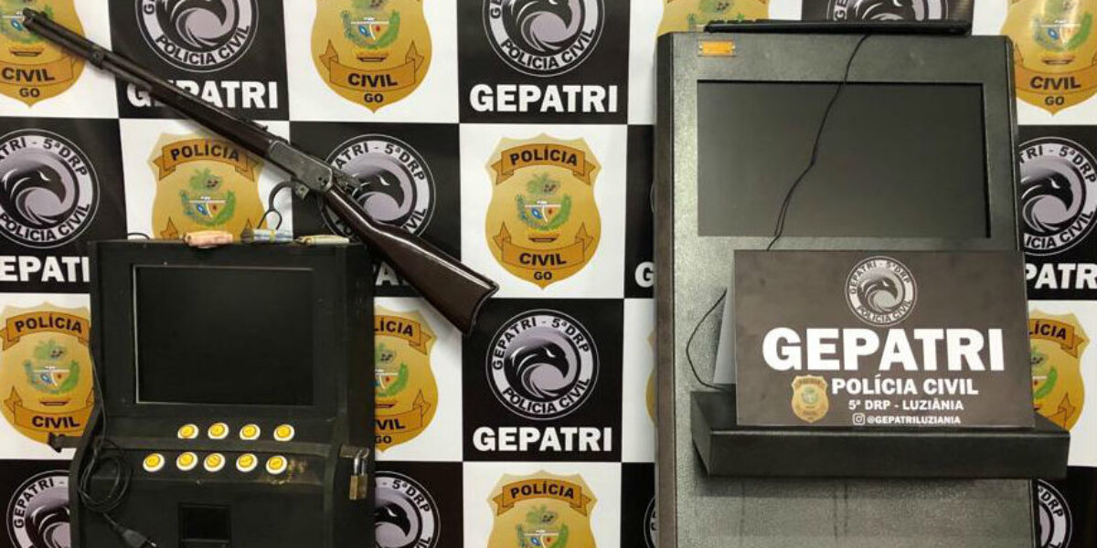 Gepatri de Luziânia apreende caça-níqueis e arma de fogo