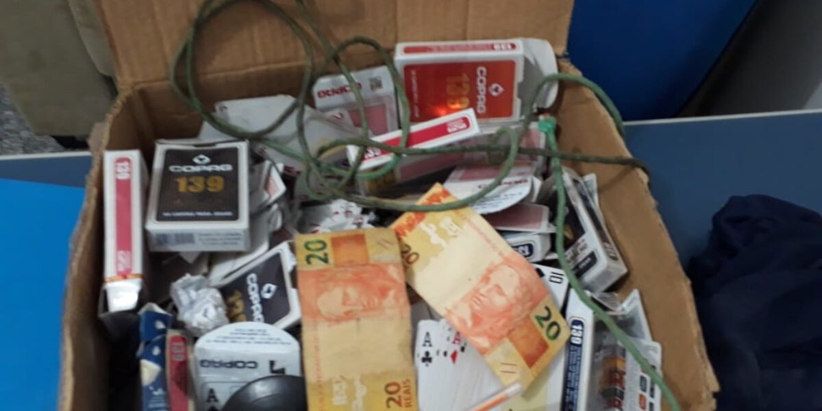 Estabelecimento comercial onde funcionava carteado é alvo de operação em Alto Horizonte