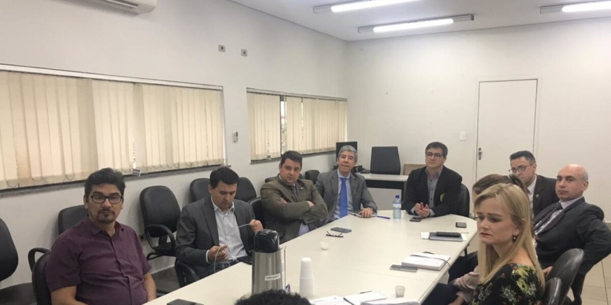 Delegado-Geral faz reunião para analisar a execução do plano de Compliance na Polícia Civil