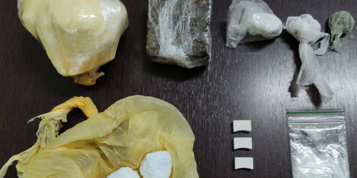 Dupla é presa com comprimidos de ecstasy em Aparecida de Goiânia