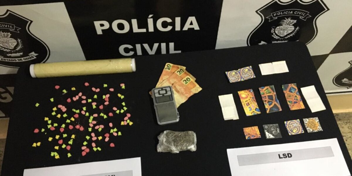 Genarc de Anápolis apreende drogas com adolescente
