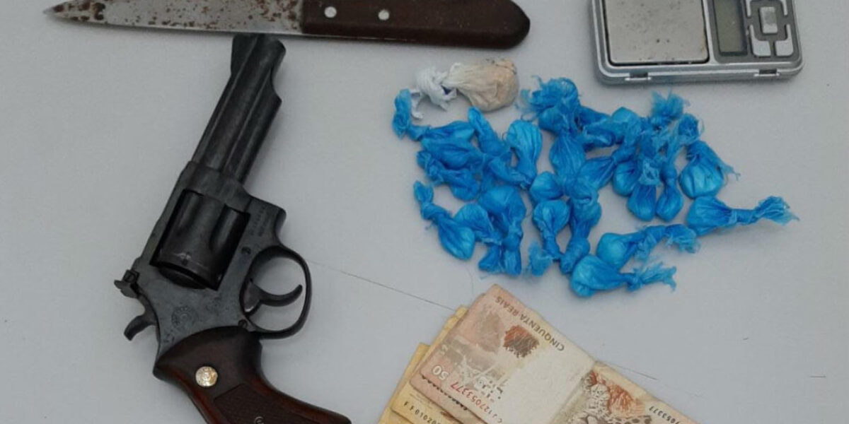 Homem é preso por tráfico e porte de arma em Anápolis