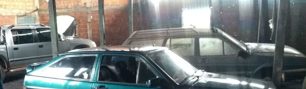 Polícia Civil de Águas Lindas identifica desmanche de veículos e recupera carga e carros roubados
