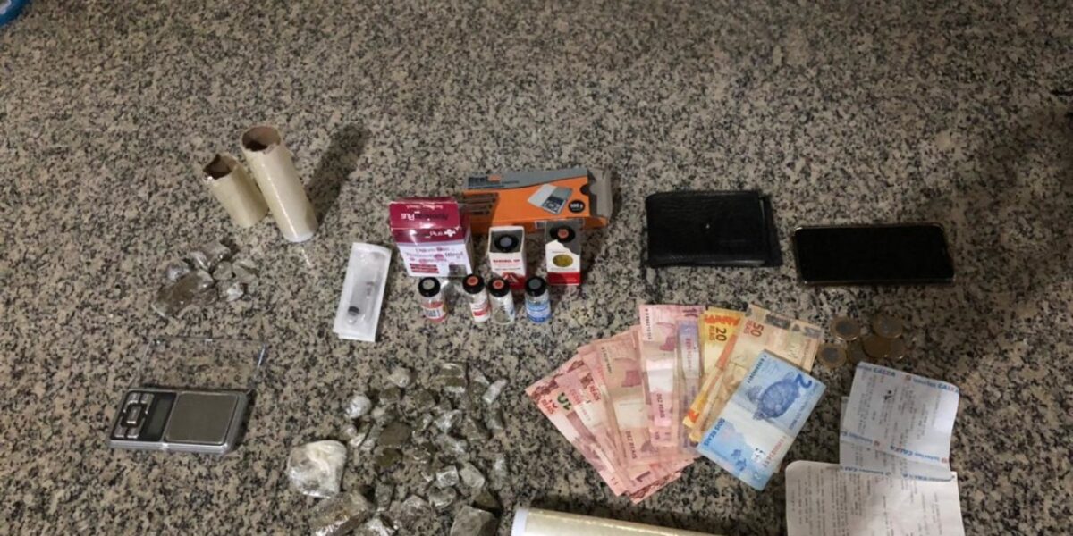 Dupla de irmãos é presa em Porangatu por tráfico de drogas