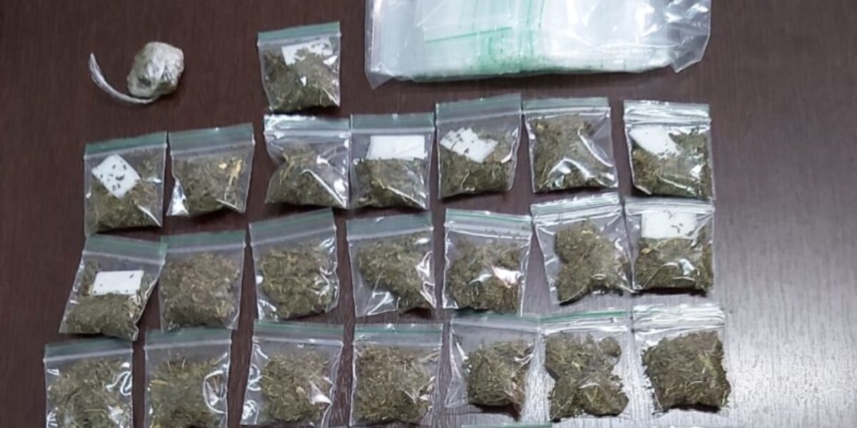 Menores são apreendidos com porções de drogas em Aparecida de Goiânia