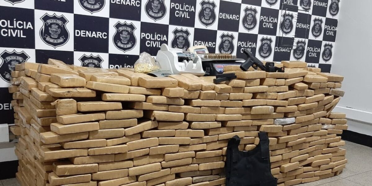 Denarc apreende meia tonelada de maconha em Goiânia
