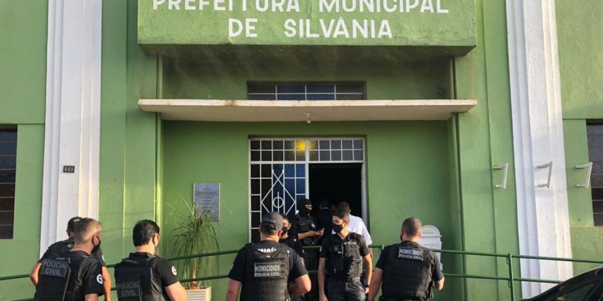 Operação Hércules: Polícia Civil investiga crimes na contratação de serviço de limpeza da prefeitura de Silvânia; prefeito e mais 6 servidores são afastados dos cargos
